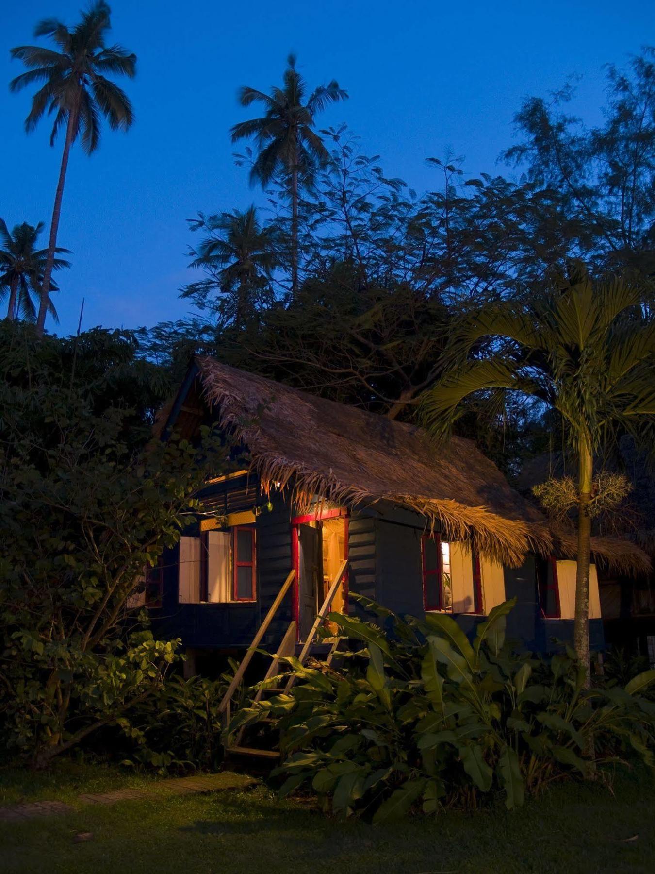 Bon Ton Antique Wooden Villas ปันไตเจอนัง ภายนอก รูปภาพ
