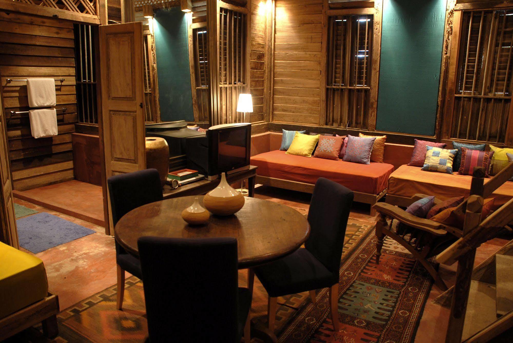 Bon Ton Antique Wooden Villas ปันไตเจอนัง ภายนอก รูปภาพ